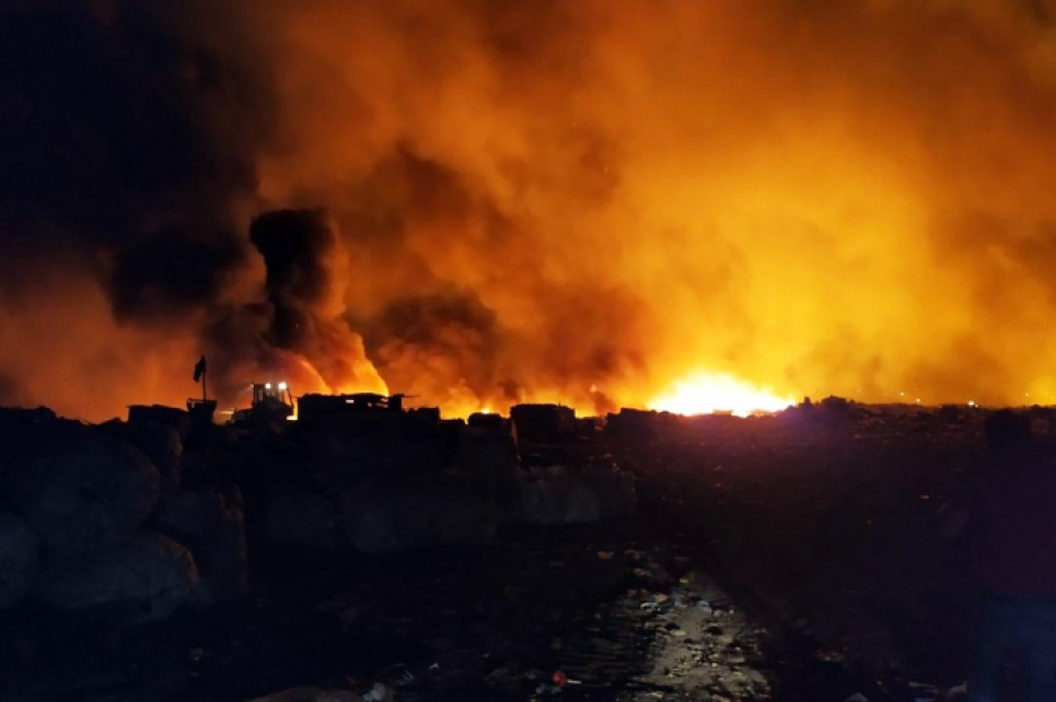 У Кривому Розі палає сміттєзвалище (відео, фото)
