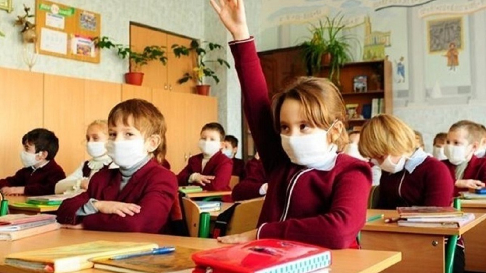 Чи треба учням робити тест після самоізоляції, щоб повернутися до школи? Фото - zaxid.net