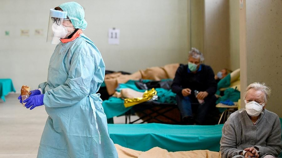 В лікарнях Одеси колапс: хворих на COVID-19 не беруть, ліків та навіть вати немає