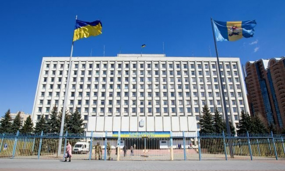 За дві тижні до виборів у 34 працівників Центральної виборчої комісії знайшли COVID-19
