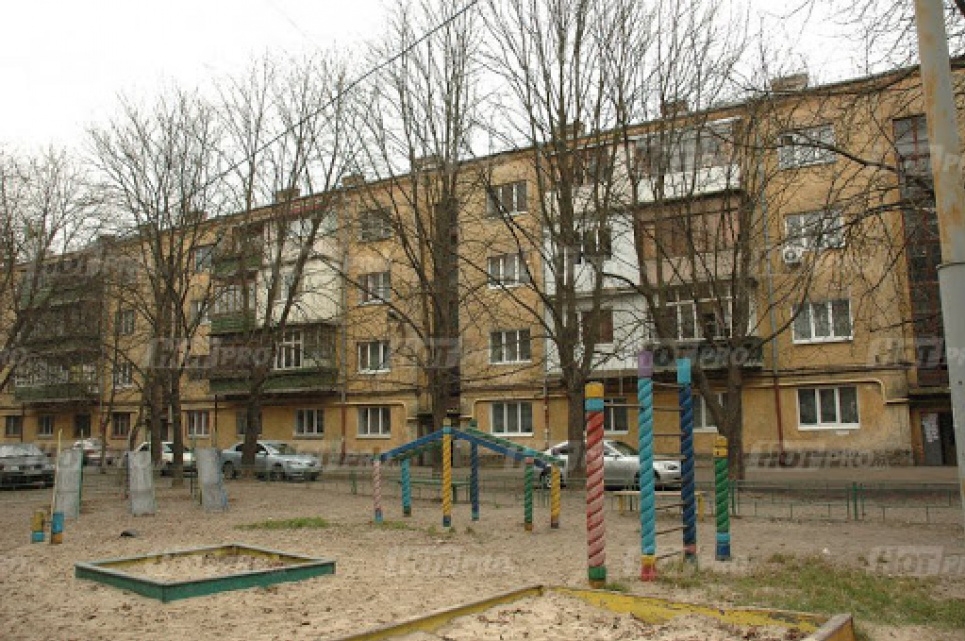 В Киеве горячей водой затопило четыре этажа дома: включили отопление Фото из открытых источников