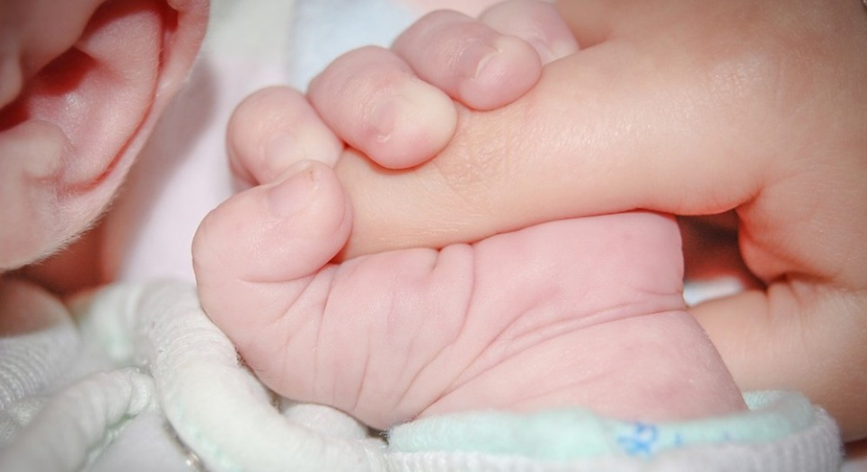 На Харківщині при пологах померла молода жінка