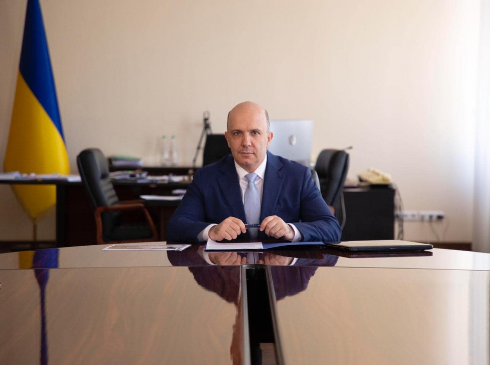 Очільник Міндовкілля захворів на коронавірус Фото: Фейсбук Р.Абрамовського