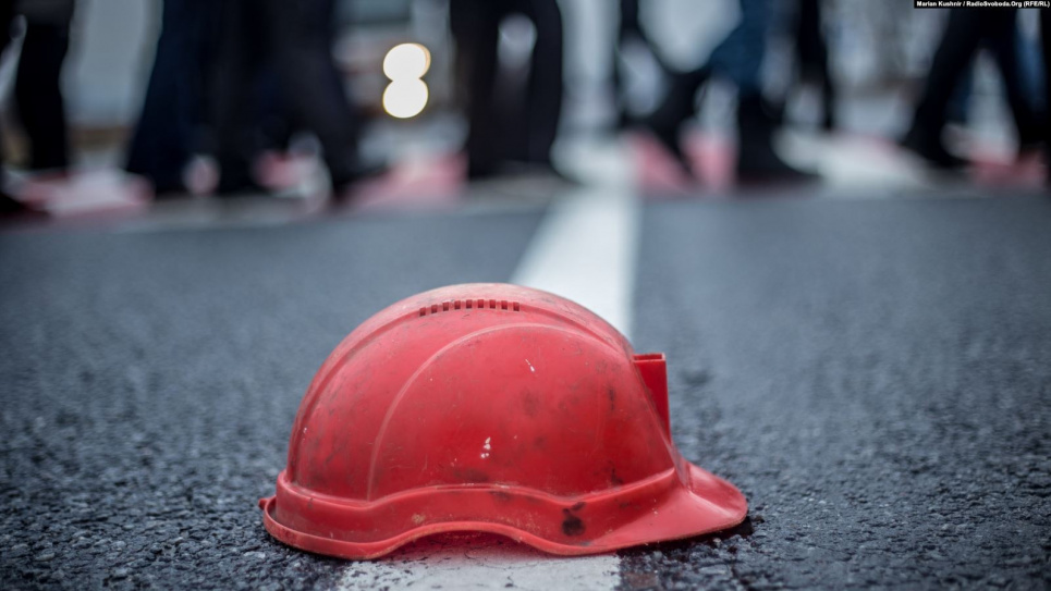 Шахтарям виплатять заборгованість по заробітній платі Фото ілюстративне