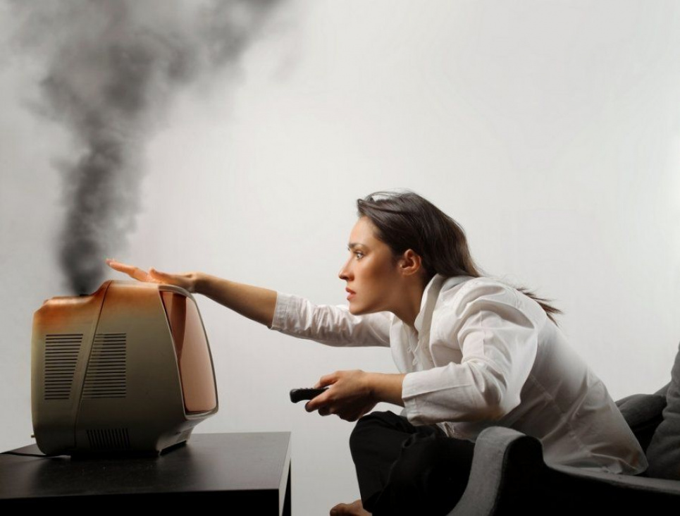 Через горе-комунальників кілька десятків людей залишилися без побутової техніки (відео)