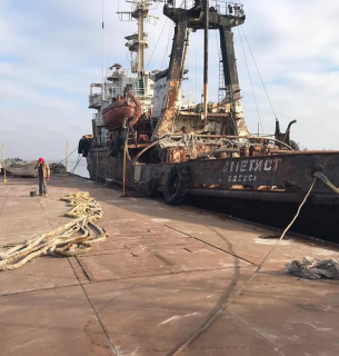 «Аметист» не тоне, і палива в Чорному морі немає — заява