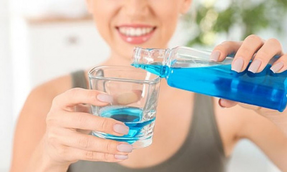 Коронавирус боится ополаскивателя для рта?