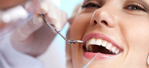 Про які проблеми в організмі сигналять хворі зуби