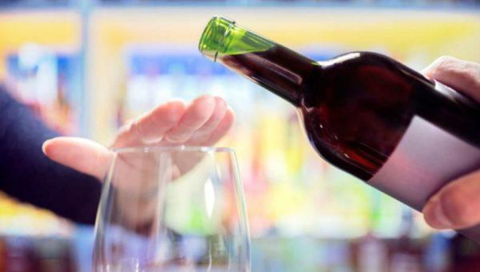 В Польше могут запретить продажу алкоголя на заправочных станциях