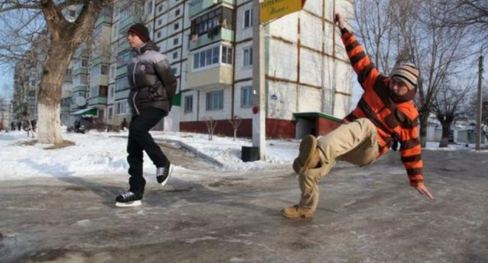 На вихідних в Україні погодна катастрофа — заметілі та льодяні дощі