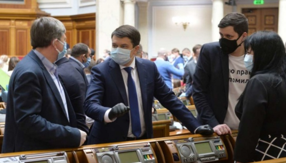 Стало відомо, скільки нардепів захворіли на коронавірус Фото: Укрінформ