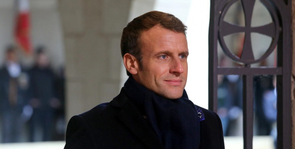 Президент Франции подхватил коронавирус