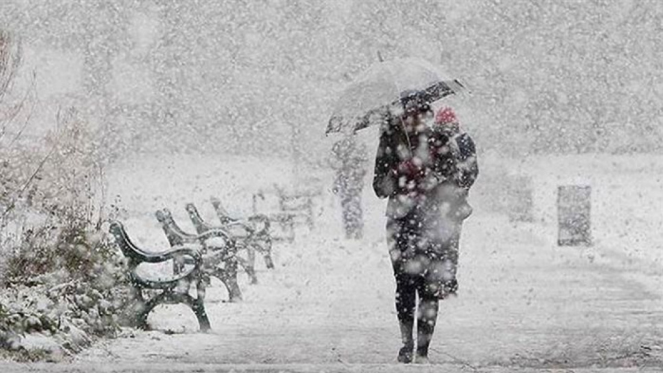 Синоптик попередила про те, що у середу атмосферні фронти засиплють Україну снігом