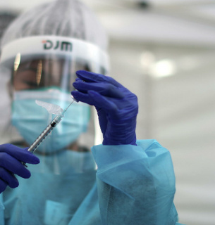 Pfizer сокращает поставку вакцины против COVID Фото из открытых источников