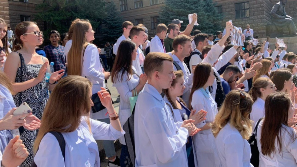 Стало відомо, чи спростять професійні іспити для студентів-медиків  Фото: Суспільне