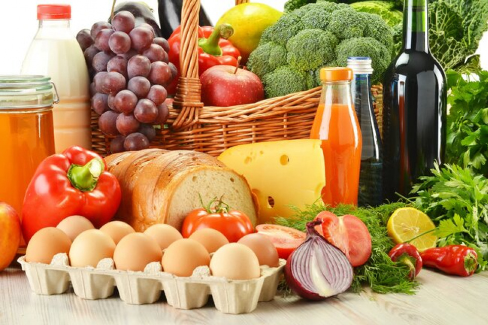 Врачи назвали продукты, отравляющие кишечник