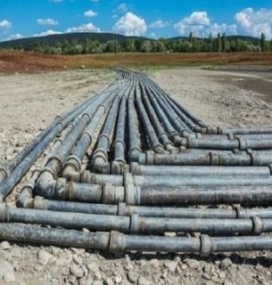 Хто отруїв воду в найбільшому водосховищі Криму
