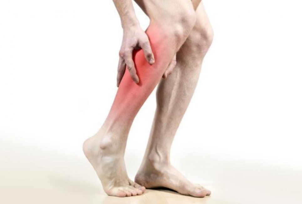 Біль у ногах після 40 років може бути симптомом серйозної хвороби.
