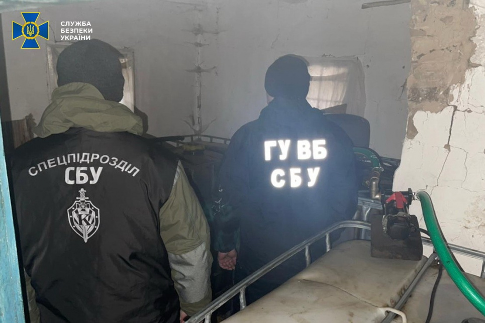 На Сумщині спритники поцупили з нафтопроводу палива на 20 млн гривень (відео) Злочинців впіймали на гарячому