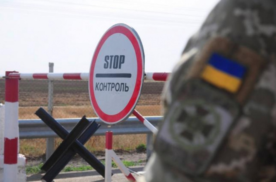 Украинцев начнут тестировать на COVID на КПП с оккупированными Крымом и Донбассом Проверять жителей оккупированных Донбасса и Крыма на ковид планируют на КПП
