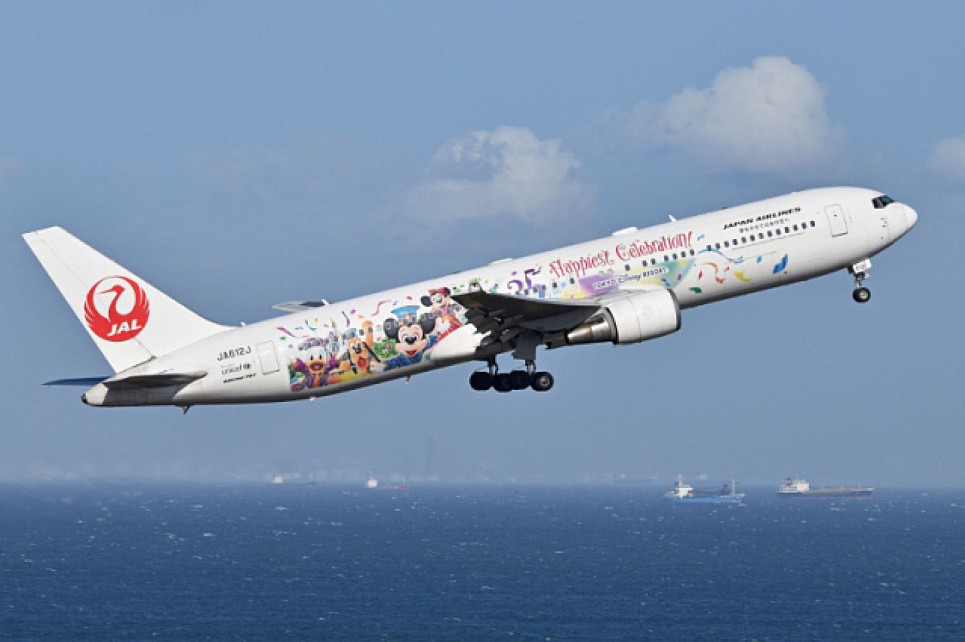 Японская авиакомпания запустила первый пассажирский рейс на биотопливе 