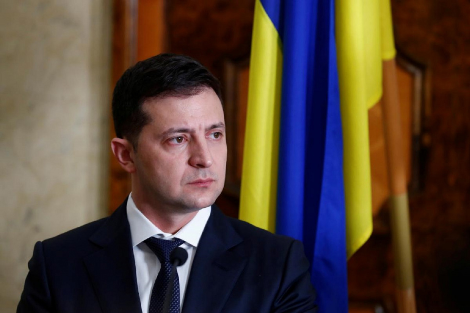 Президент через Вітренка терміново скликає Верховну Раду Володимир Зеленський через міністра енергетики терміново скликає позачергове засідання ВРУ