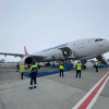 Самолет с вакциной от ковида разгружают в Бориспольском аэропорту 