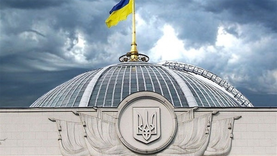Верховна Рада присвятила день аграрному законопроєкту  Нардепи присвятили день розгляду правок до аграрного законопроєкту.