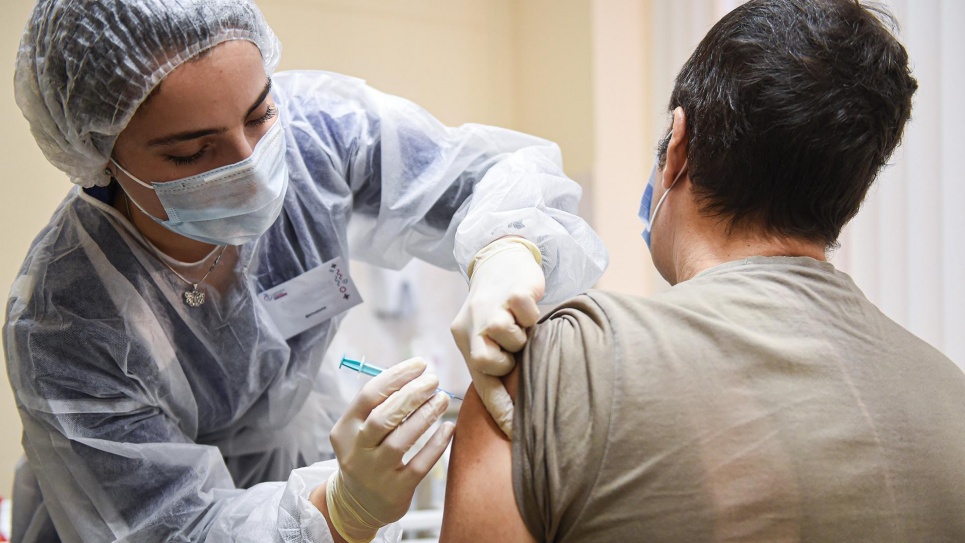 Хто відповідатиме за наслідки вакцинації від COVID-19 Відповідати за негативні наслідки щеплень проти ковіду буде Україна