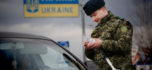 Біженці та дипломати можуть перетинати український кордон без результатів тестування на коронавірус 