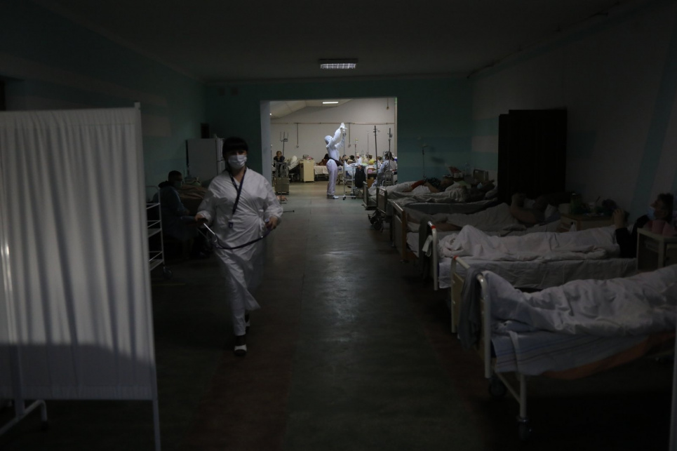 На Київщині опорні лікарні більше не можуть приймати нових хворих на ковід - для всіх не вистачає місць 