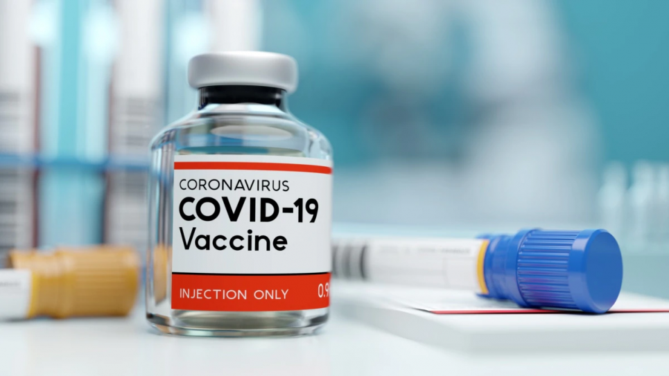 Жодна із вакцин, яку зараз використовують для імунізації проти ковіду, не пройшла третій етап випробувань