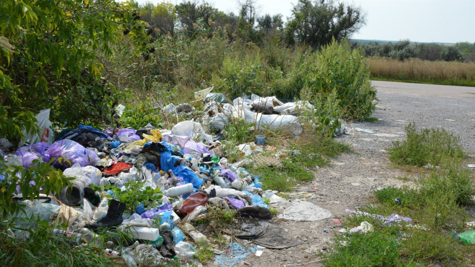 Окраины Одессы горожане превратили в помойку. Фото иллюстративное 