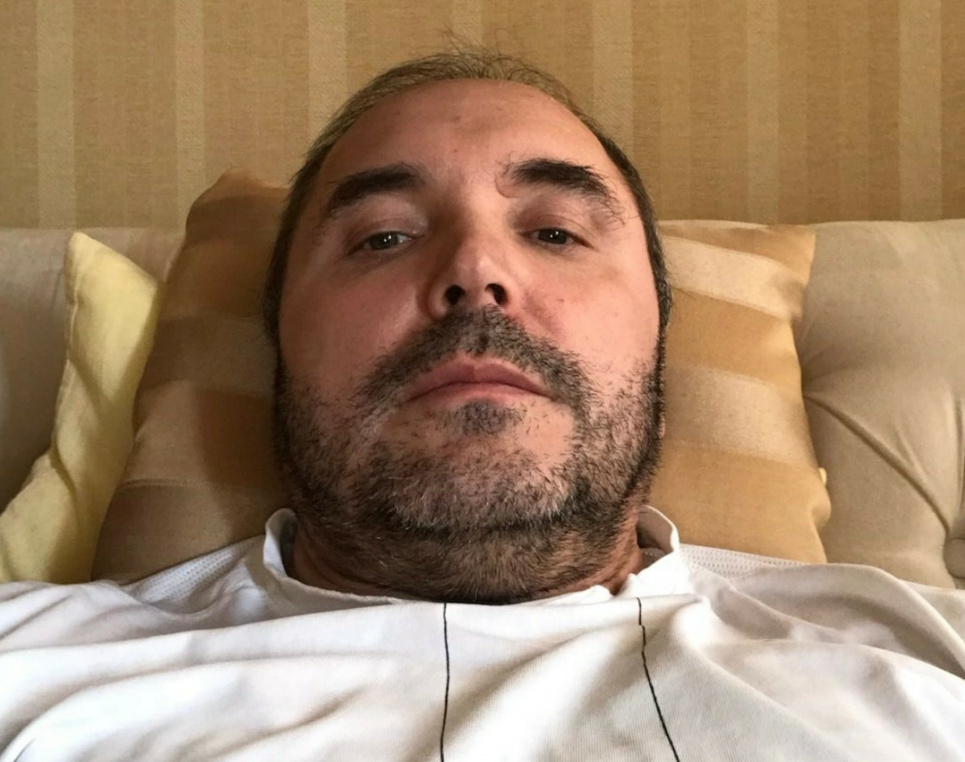 Тіло чорного кольору і температура 34,5 — як українці хворіють на британський штам COVID Тіло чорного кольору і температура 34,5. Розповідь киянина, який подолав британський штам COVID. Фото: Фейсбук М. Даневича