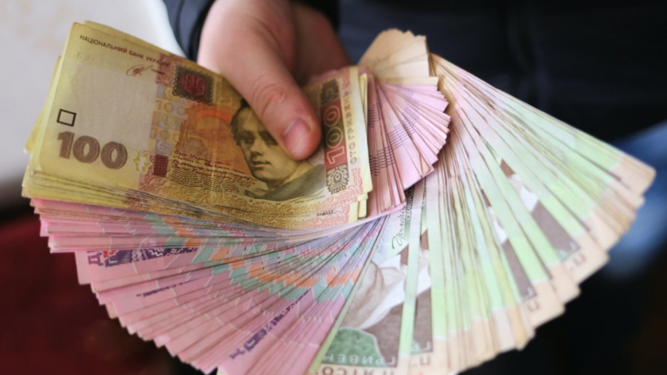 Нардепи повернули українцям виплати лікарняних Нардепи повернули українцям виплати лікарняних