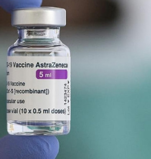 В Україну везуть вакцину AstraZeneca, яку виготовили у Південній Кореї В Україну везуть вакцину AstraZeneca, яку виготовили у Південній Кореї