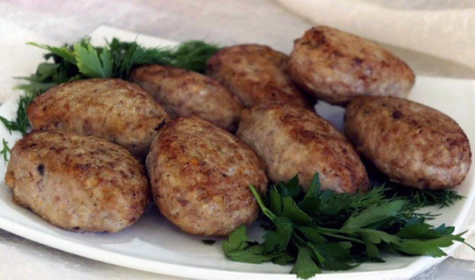 Дієтологи пояснили, які продукти шкодять здоров'ю після 30 років Дієтологи пояснили, які продукти шкодять здоров'ю після 30