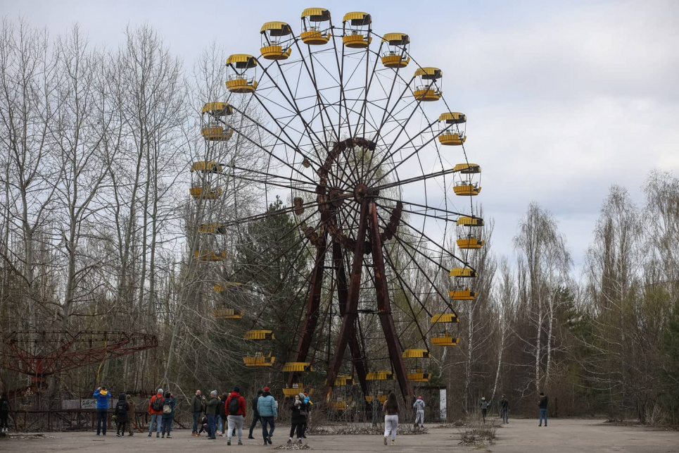 Український фотограф показав Прип'ять у 35-ті роковини аварії на ЧАЕС (фото) Прип'ять напередодні 35-х роковин аварії на ЧАЕС. Фото — Олександр Хоменко