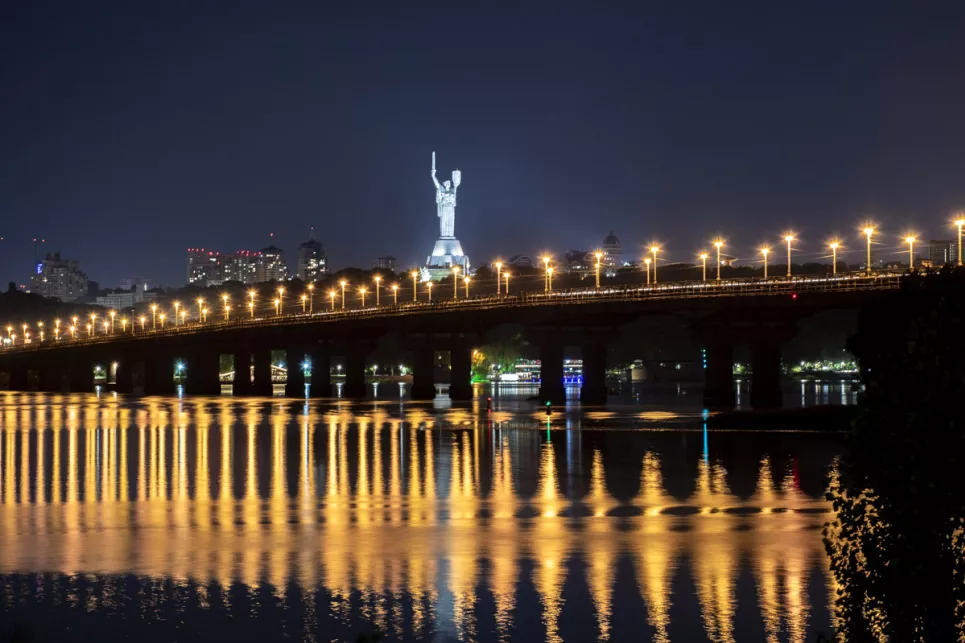 На Дніпровській набережній у столиці хочуть облаштувати парк 