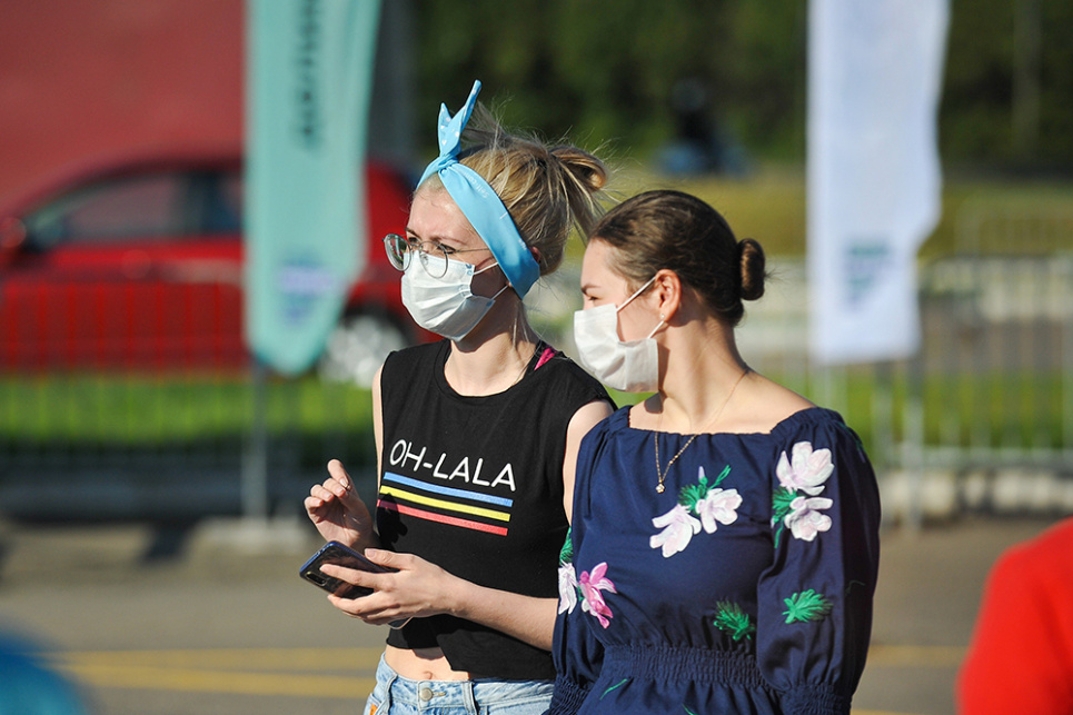 В Україні 1014 нових випадків зараження COVID, одужавших — у п'ять разів більше В Україні 1014 нових випадків зараження COVID, одужавших — у п'ять разів більше
