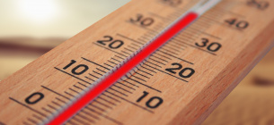 Коли термометр зашкалює: поради лікаря, як пережити аномальну спеку