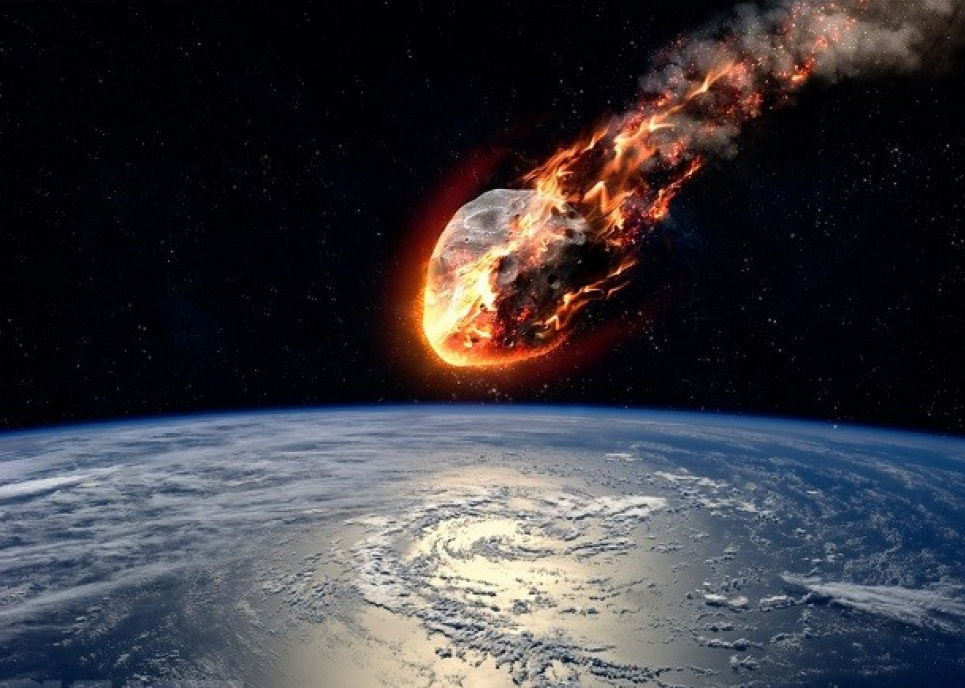С Днем астероида! Один раз в год в атмосферу Земли попадает метеорит размером с автомобиль