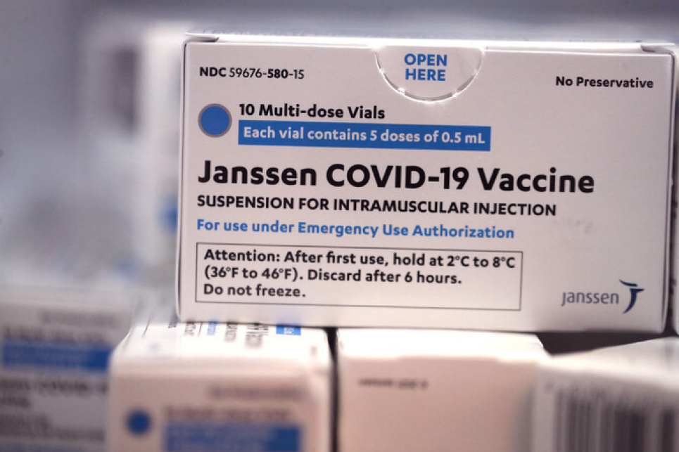 COVID-19: в Украине зарегистрировали вакцину Janssen, прививают ею одной дозой Фото:
ERR