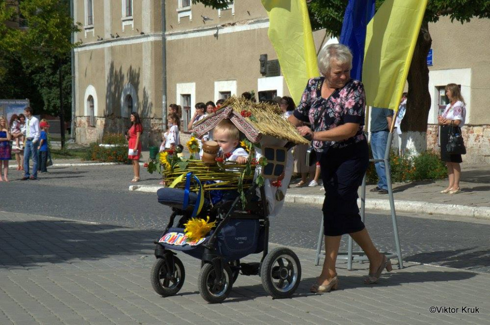 Украина входит в тройку стран с самой высокой интенсивностью естественной убыли населения — демограф Ребенок