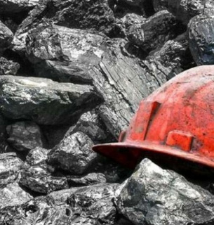 Шахти із заборгованістю перед працівниками зобов'яжуть 80% прибутку спрямовувати на виплату зарплат Фото: УНН