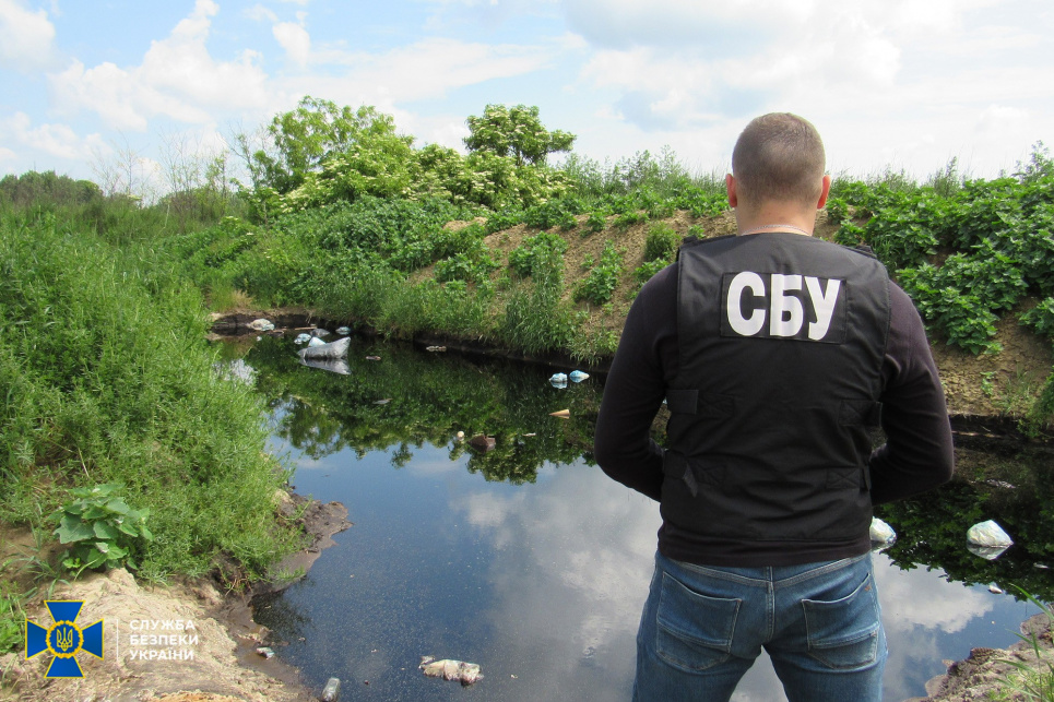 «Укрхімресурс» повинен сплатити 150 млн гривень за збитки, завдані довкіллю на Вінничині Фото: СБУ