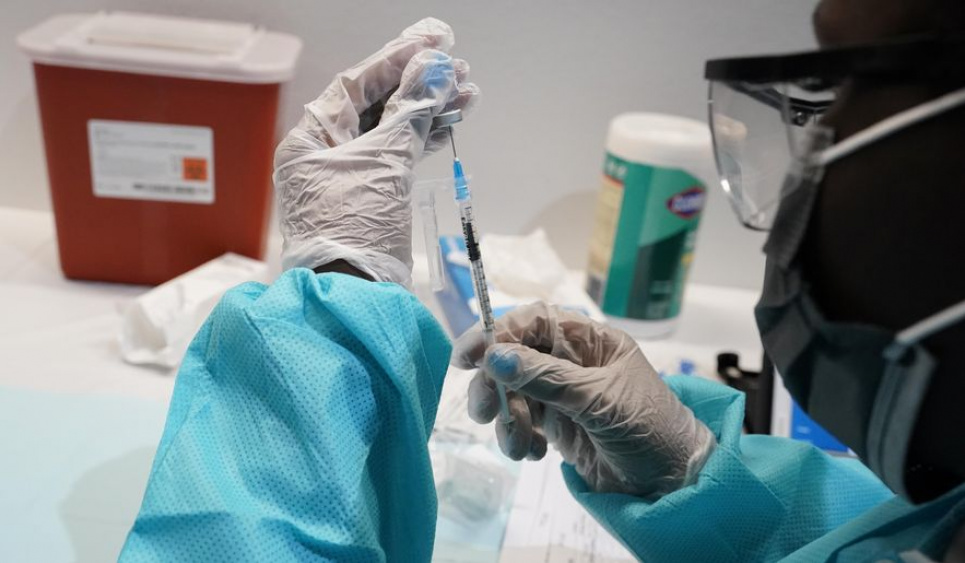 У США вакцинацію проти COVID-19 присудили як покарання за кримінальний злочин