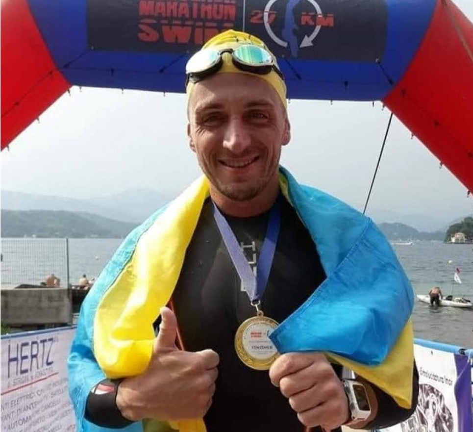 Українець переплив протоку Ла-Манш за 14,5 годин: це однин із найскладніших запливів у світі Фото: Львівська міська рада