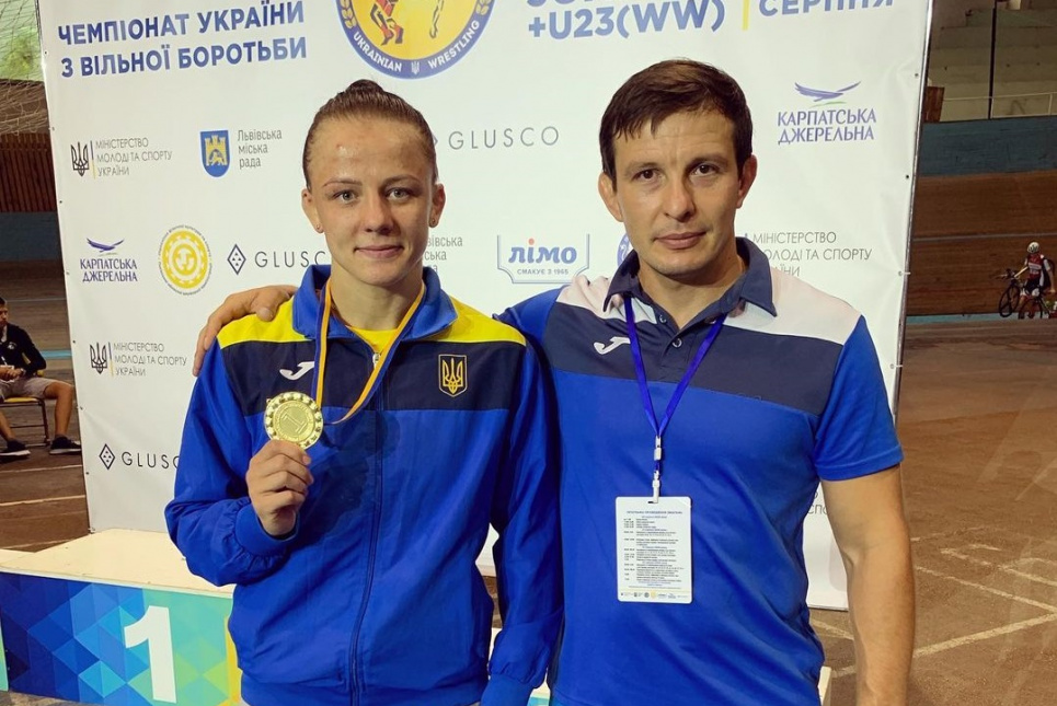 Олімпійська чемпіонка, яка подарувала квартиру тренеру, отримала ще одну квартиру (ВІДЕО)
