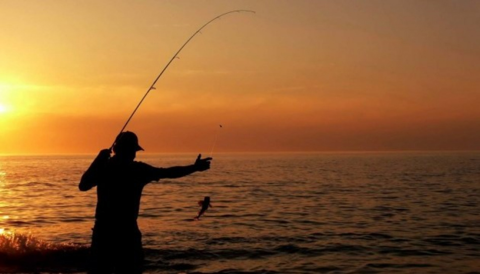 Смерть від риби: на одеському лимані велика рибина утопила чоловіка Фото: Укрінформ